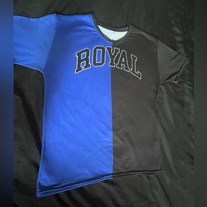 Half royal blue half black T shirt